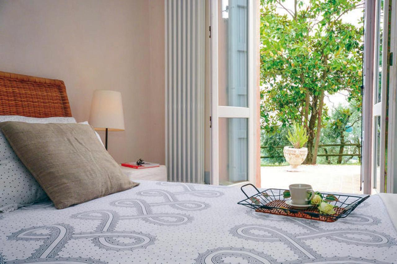 Villa Sant'Elena Morro d'Alba Екстер'єр фото