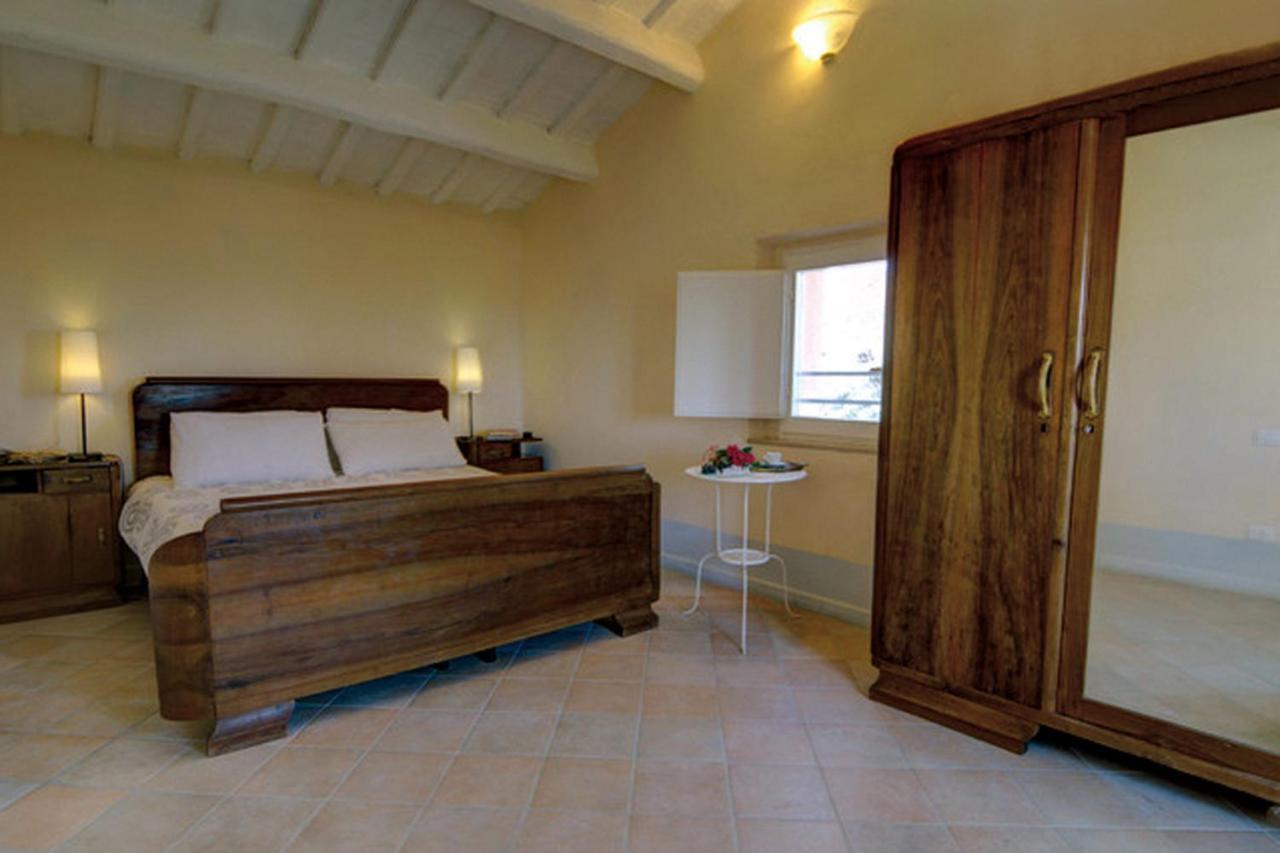 Villa Sant'Elena Morro d'Alba Екстер'єр фото